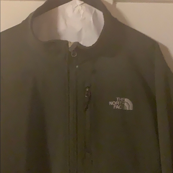 North Face Soft Shell Jacket - Picture 2 of 5